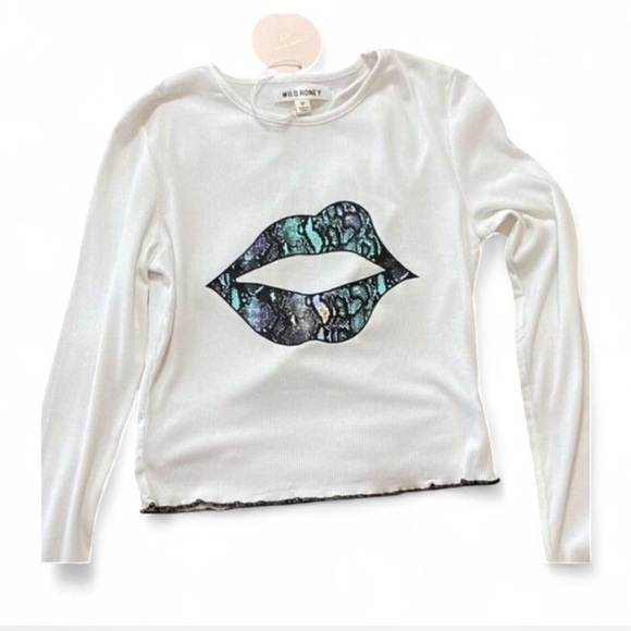 ‎Cropped Snake Lips Tee - Picture 3 of 16